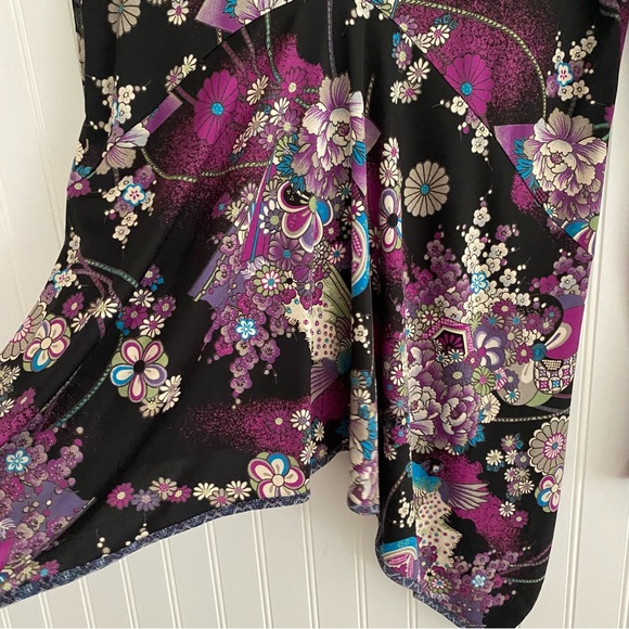 ANAC designed by Kimi v-neck top SIZE SMALL - Picture 9 of 10